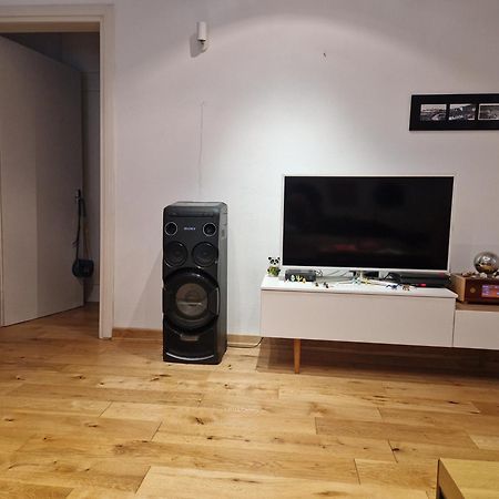 בודווה Alex Apartments מראה חיצוני תמונה