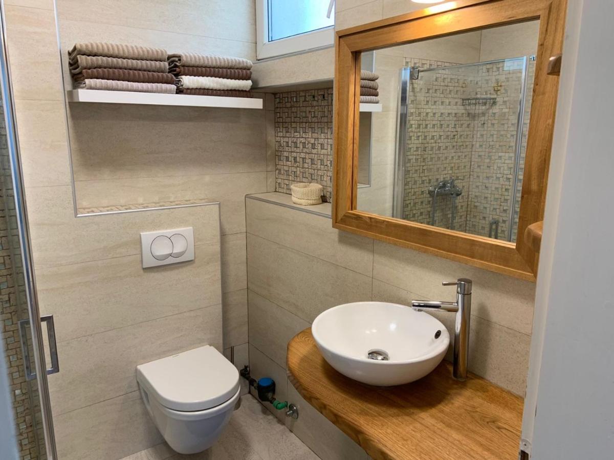 בודווה Alex Apartments מראה חיצוני תמונה