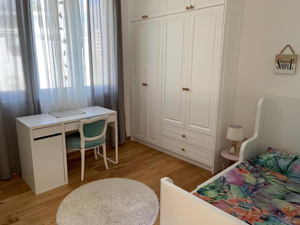בודווה Alex Apartments מראה חיצוני תמונה