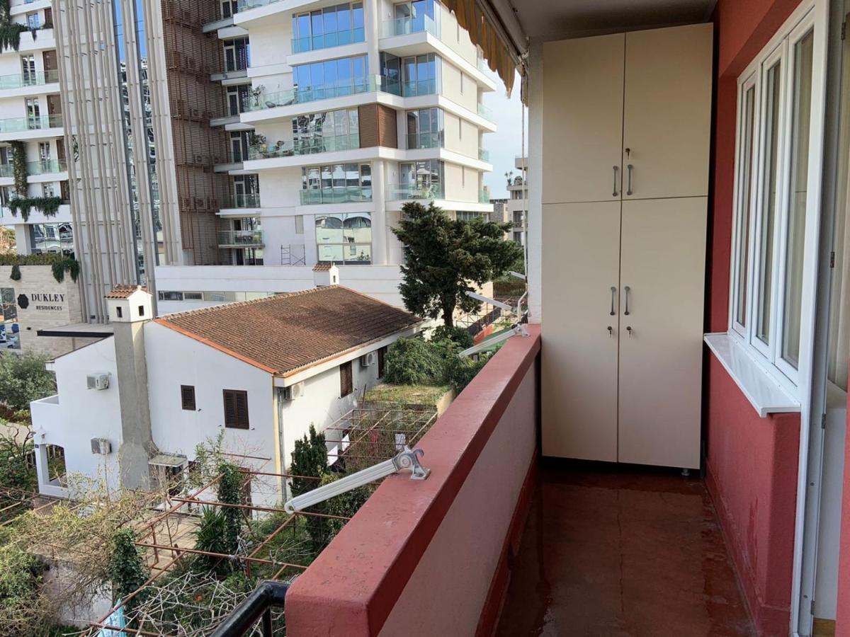 בודווה Alex Apartments מראה חיצוני תמונה